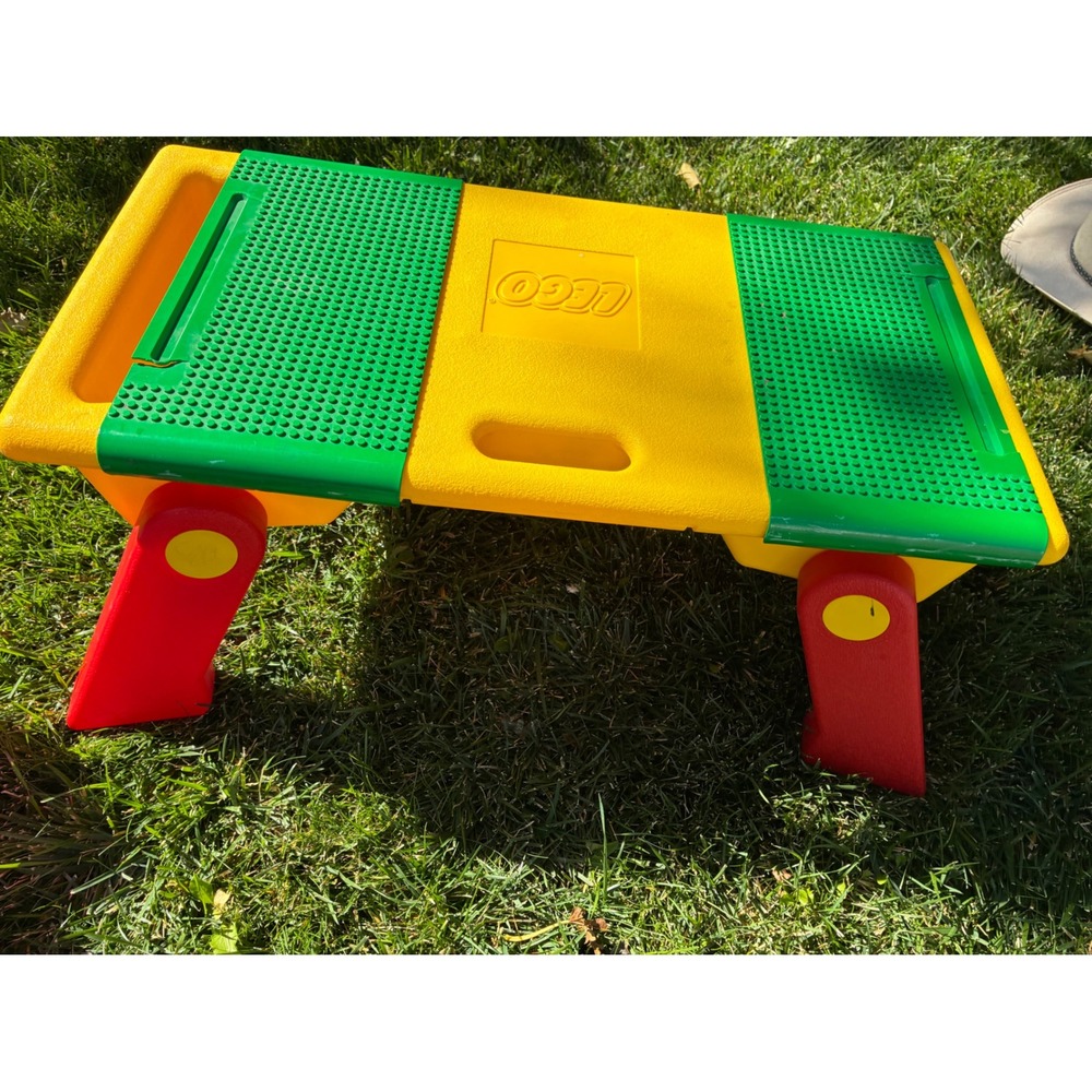 Vintage 1994 LEGO Activity Table Portable Folding Lap Desk Green Baseplates USA
